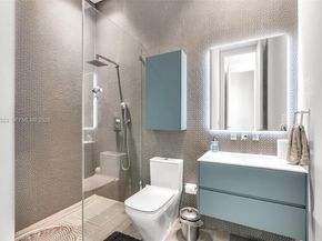 8271 SW 67th St, Miami FL 33143