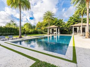 8271 SW 67th St, Miami FL 33143