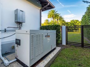 8271 SW 67th St, Miami FL 33143