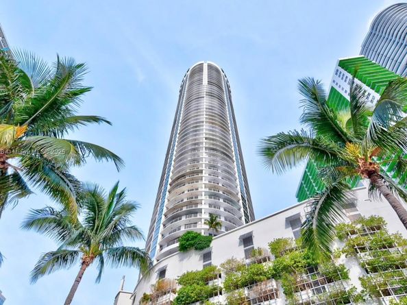 1750 N Bayshore Dr 2804, Miami FL 33132