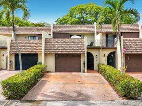 10375 Rue Vendome #4C, Pembroke Pines FL 33026