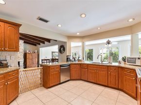 8330 SW 176th St, Palmetto Bay FL 33157