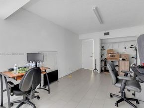 6545 Racquet Club Dr 115, Lauderhill FL 33319