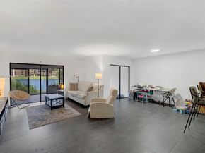 6545 Racquet Club Dr 115, Lauderhill FL 33319