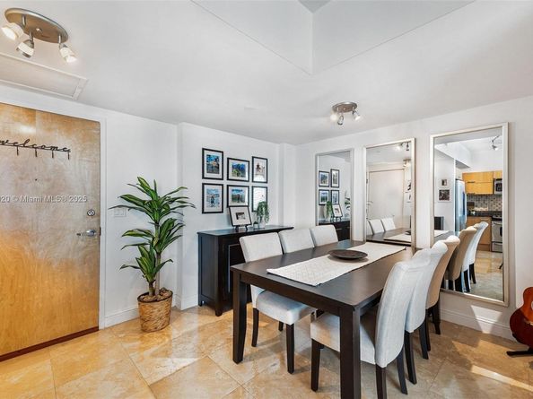 350 S Miami Ave 3807, Miami FL 33130