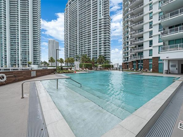 350 S Miami Ave 3807, Miami FL 33130