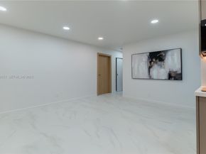 2415 NE 35th Dr, Fort Lauderdale FL 33308