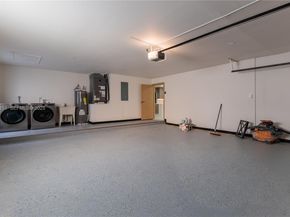 2415 NE 35th Dr, Fort Lauderdale FL 33308