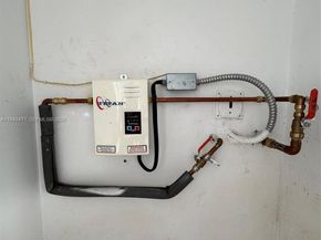 13705 SW 149th Cir Ln 157, Miami FL 33186