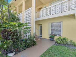1541 NW 18th Ave 101, Delray Beach FL 33445