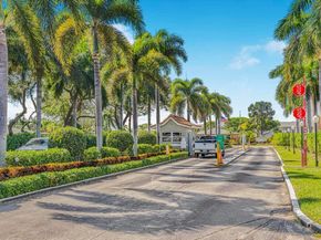 1541 NW 18th Ave 101, Delray Beach FL 33445