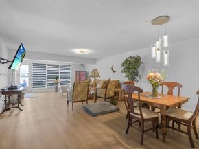 1541 NW 18th Ave 101, Delray Beach FL 33445