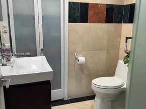 2555 Collins Ave 1901, Miami Beach FL 33140