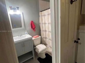 2241 SW 26th St, Miami FL 33133