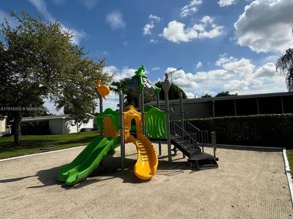 28501 SW 152nd Ave #158, Homestead FL 33033