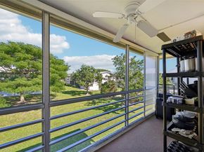 126 Canterbury  E 126, West Palm Beach FL 33417