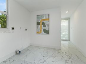 142 NW 47th Ter, Miami FL 33127