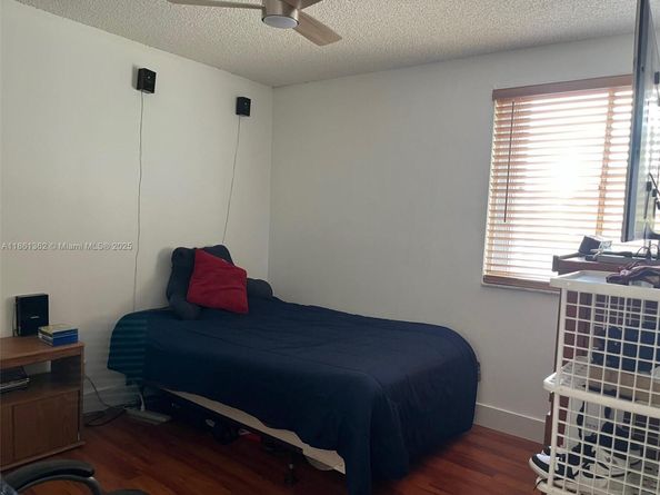 640 Woodgate Ln A, Sunrise FL 33326