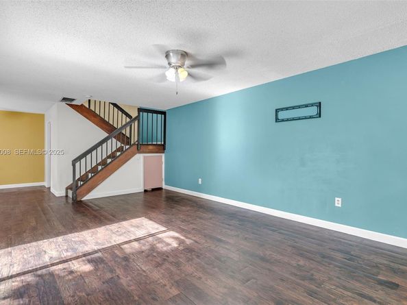 14289 SW 94th Cir Ln 101, Miami FL 33186