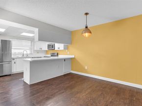 14289 SW 94th Cir Ln 101, Miami FL 33186