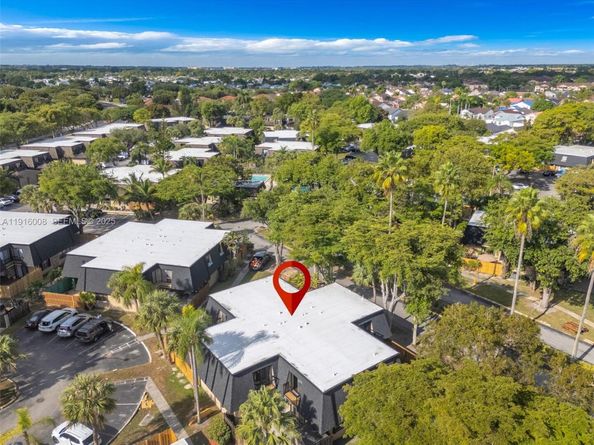 14289 SW 94th Cir Ln 101, Miami FL 33186