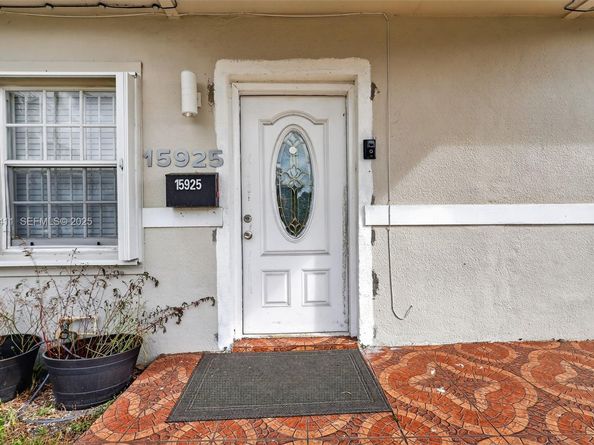 15925 NW 19th Ave, Miami Gardens FL 33054