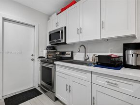 15925 NW 19th Ave, Miami Gardens FL 33054