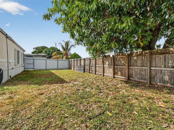 15925 NW 19th Ave, Miami Gardens FL 33054