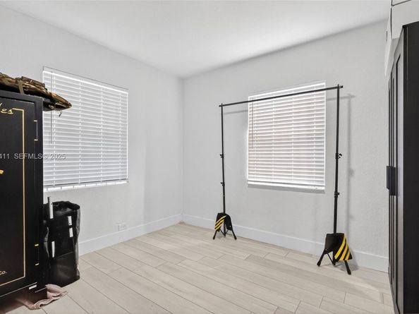 15925 NW 19th Ave, Miami Gardens FL 33054