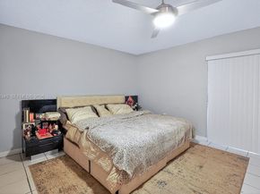 20311 NE 2nd Ave 15, Miami FL 33179