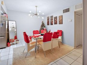 20311 NE 2nd Ave 15, Miami FL 33179