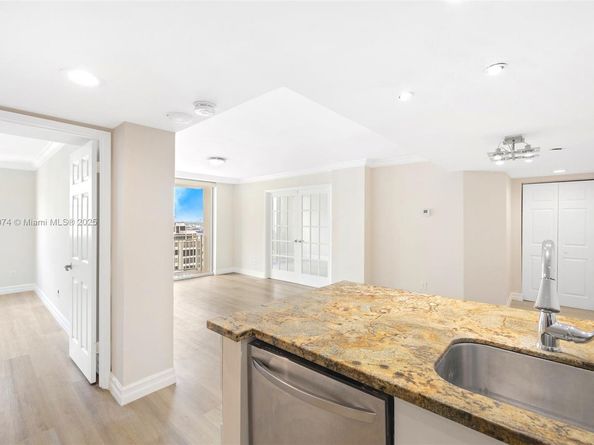 770 Claughton Island Dr 1703, Miami FL 33131