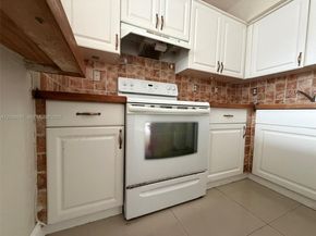 17650 NW 68th Ave A2008, Hialeah FL 33015