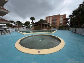 17650 NW 68th Ave A2008, Hialeah FL 33015