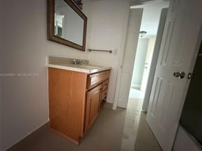 17650 NW 68th Ave A2008, Hialeah FL 33015