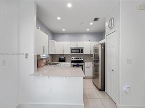 7634 NW 114th Path, Doral FL 33178