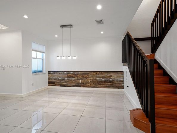 7634 NW 114th Path, Doral FL 33178