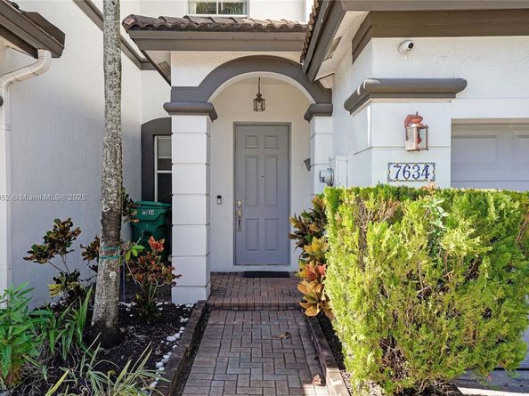 7634 NW 114th Path, Doral FL 33178