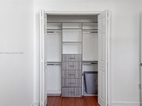 7634 NW 114th Path, Doral FL 33178