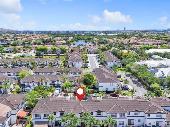 7634 NW 114th Path, Doral FL 33178