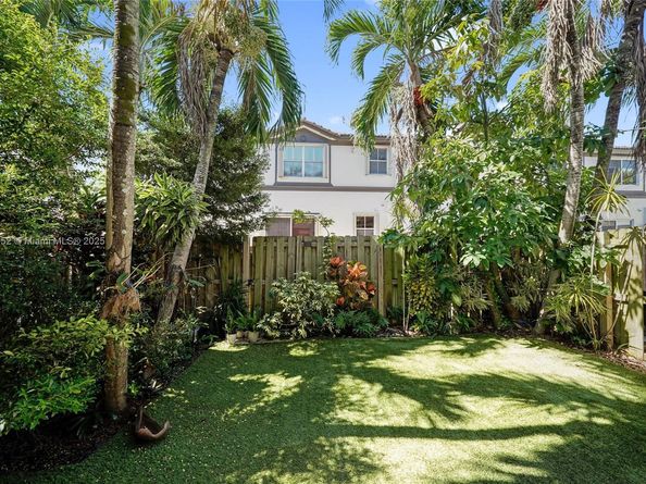 7634 NW 114th Path, Doral FL 33178