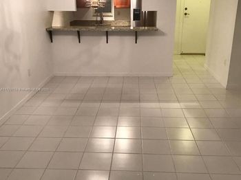 160 SW 30th Ave