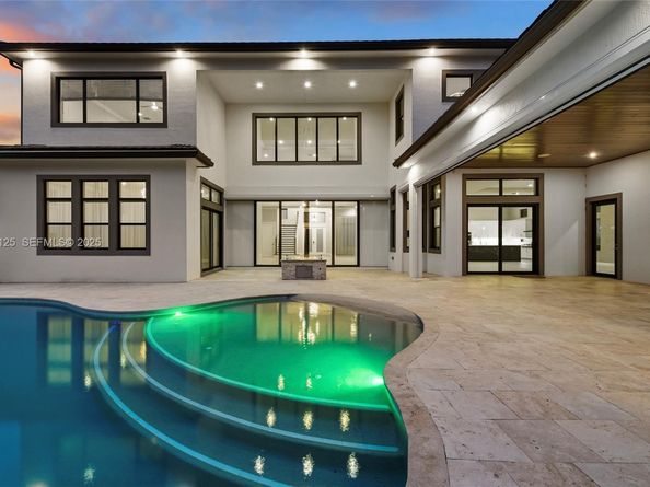 17130 Magnolia Estates Dr, Southwest Ranches FL 33331