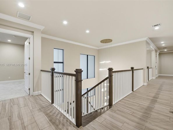 17130 Magnolia Estates Dr, Southwest Ranches FL 33331