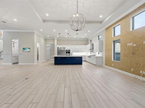 17130 Magnolia Estates Dr, Southwest Ranches FL 33331