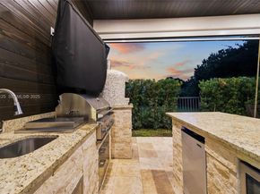 17130 Magnolia Estates Dr, Southwest Ranches FL 33331