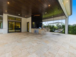 17130 Magnolia Estates Dr, Southwest Ranches FL 33331