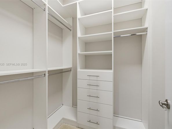 17130 Magnolia Estates Dr, Southwest Ranches FL 33331