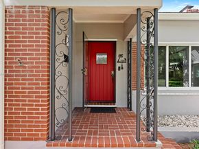 318 NE 105th St, Miami Shores FL 33138