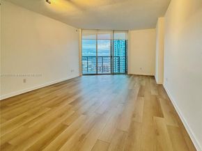 325 S Biscayne Blvd 3917, Miami FL 33131